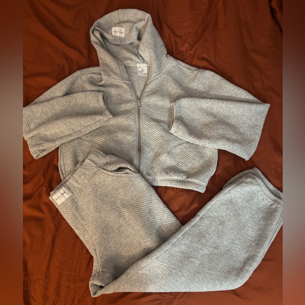 Offline sweatsuit